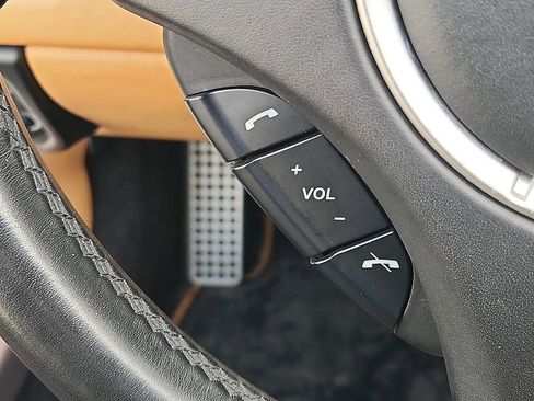 Used 2012 Aston Martin Virage Volante image 20