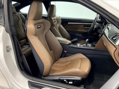 Used 2018 BMW M4 Competition image 8