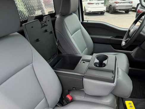 New 2026 Ford F550 4x4 Regular Cab Super Duty image 8