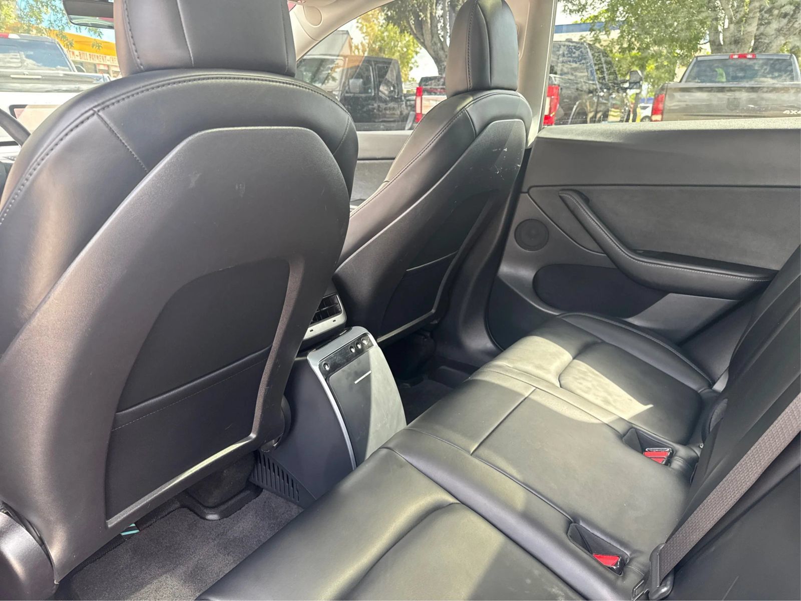 Used 2021 Tesla Model Y Long Range AWD/4WD image 10