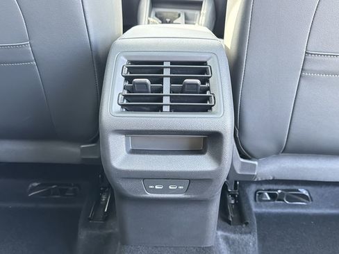 New 2026 Volkswagen Tiguan SE R-Line image 22