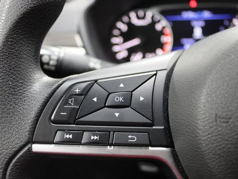 Used 2023 Nissan Altima 2.5 SV image 23