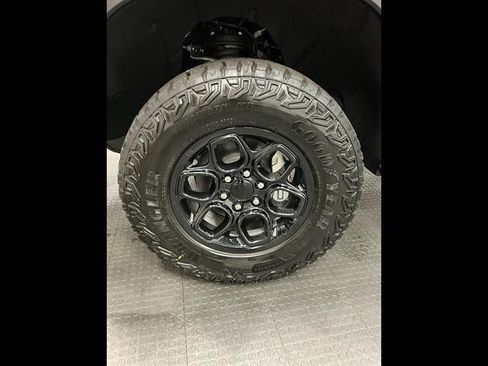 New 2026 Chevrolet Silverado 1500 ZR2 w/ ZR2 Bison Edition AWD/4WD image 44