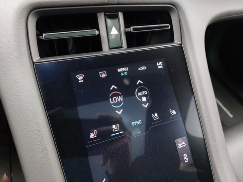 Used 2023 Porsche Taycan w/ Premium Package image 23