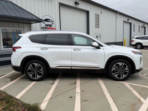 Used 2020 Hyundai Santa Fe Limited image 3