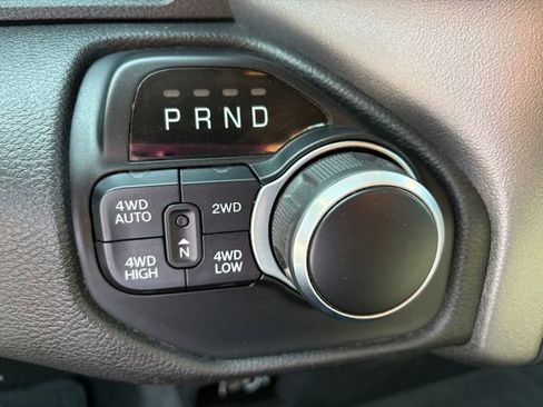 Used 2020 RAM 1500 Big Horn AWD/4WD image 21