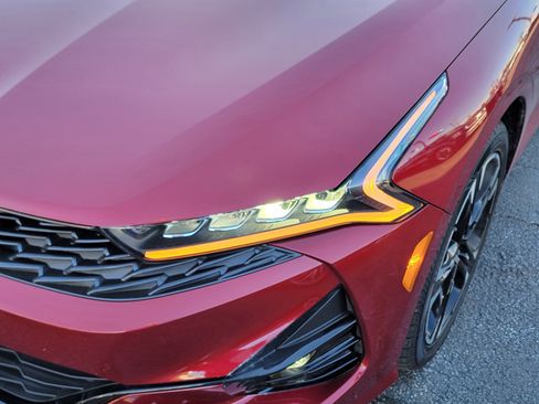 Used 2022 Kia K5 GT-Line image 11