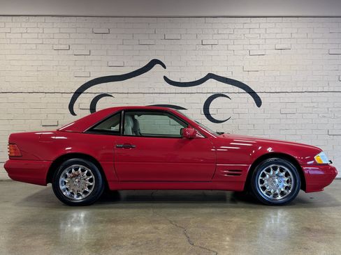 Used 1997 Mercedes-Benz SL 320 image 5