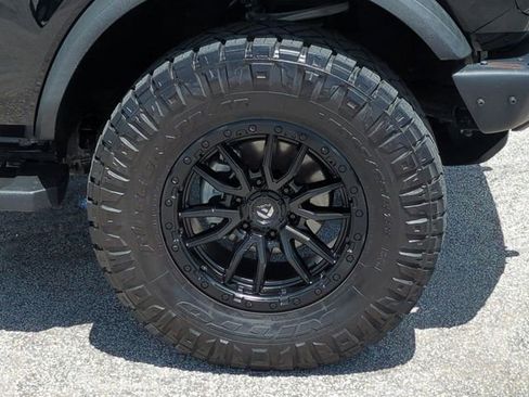 Used 2023 Ford Bronco Wildtrak AWD/4WD image 11