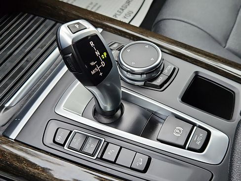 Used 2016 BMW X5 xDrive35i image 17