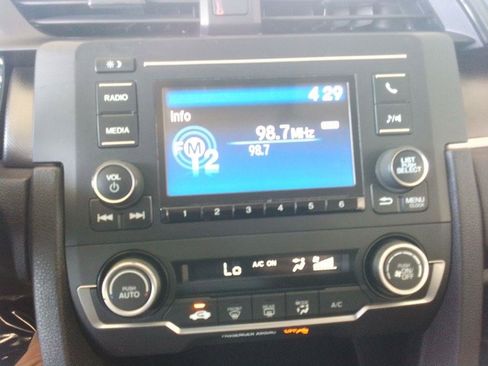 Used 2019 Honda Civic LX image 8