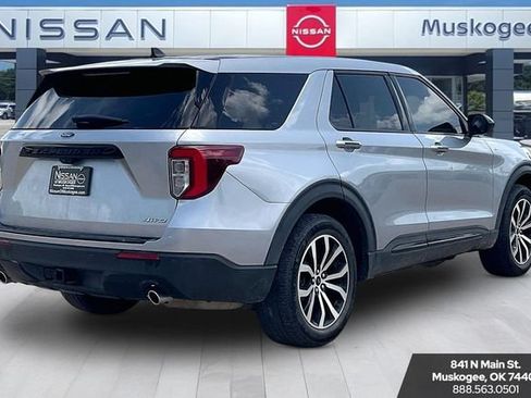 Used 2022 Ford Explorer ST-Line w/ Class IV Trailer Tow Package AWD/4WD image 5