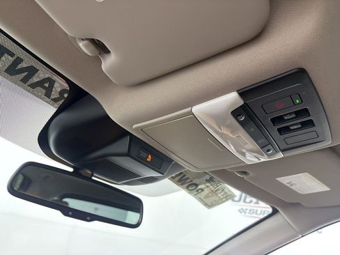 Used 2023 Nissan Rogue Platinum image 20