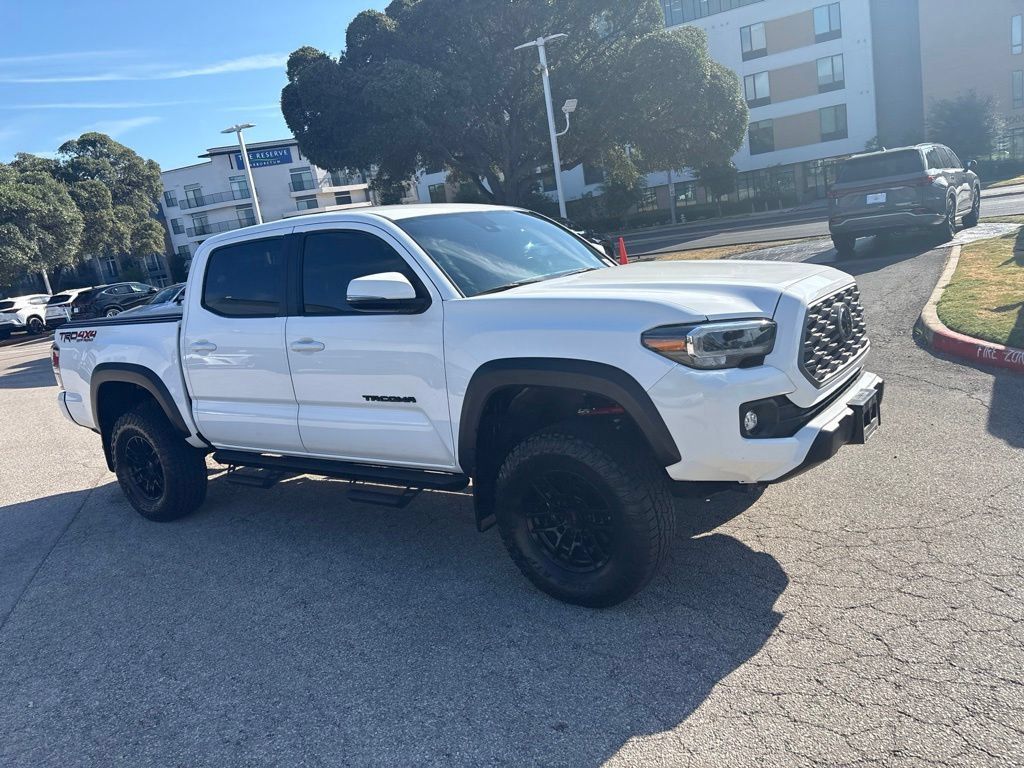 Used 2021 Toyota Tacoma TRD Off-Road w/ Technology Package AWD/4WD image 7