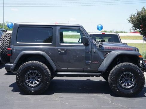 Used 2018 Jeep Wrangler Rubicon AWD/4WD image 5