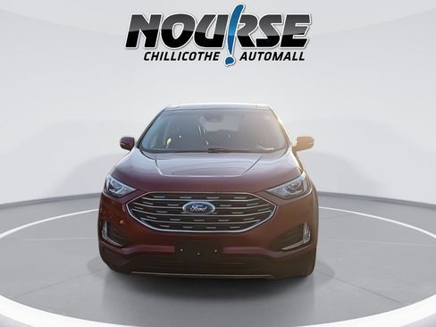 Used 2019 Ford Edge Titanium w/ Cold Weather Package image 3