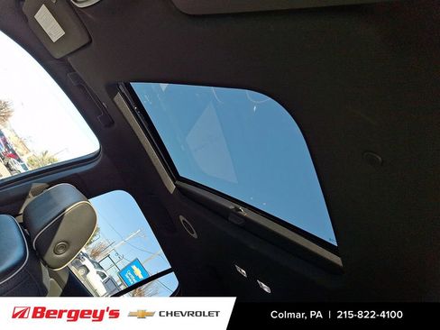 Certified 2023 Chevrolet Traverse Premier image 19