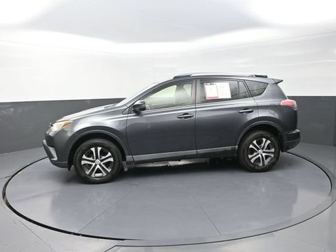Used 2016 Toyota RAV4 LE FWD image 51