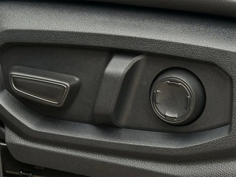 Used 2025 Toyota Tacoma TRD Pro image 24