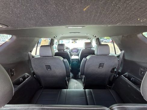 Used 2022 Chevrolet Traverse LT AWD/4WD image 15