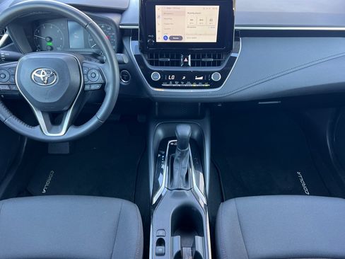 Certified 2024 Toyota Corolla SE FWD image 13