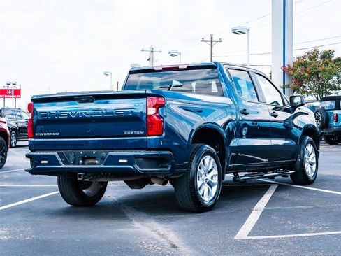 Used 2022 Chevrolet Silverado 1500 Custom RWD image 4