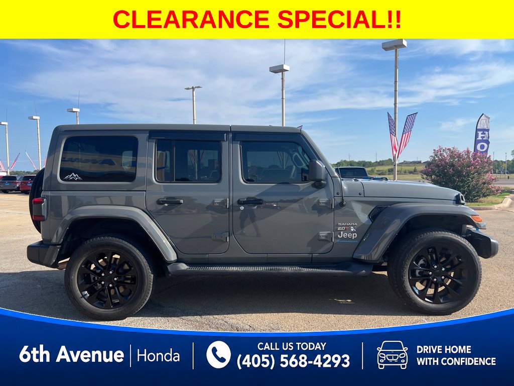 Used 2023 Jeep Wrangler Unlimited Sahara w/ Cold Weather Group AWD/4WD image 4