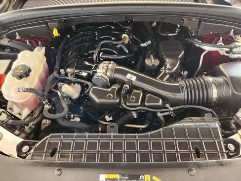 Used 2023 Jeep Grand Cherokee L Limited image 35