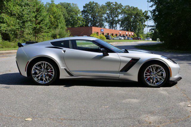 Used 2018 Chevrolet Corvette Z06 RWD image 45