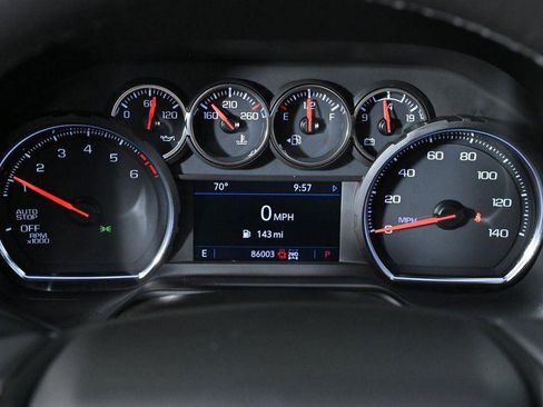 Used 2021 Chevrolet Tahoe Z71 w/ Luxury Package image 17