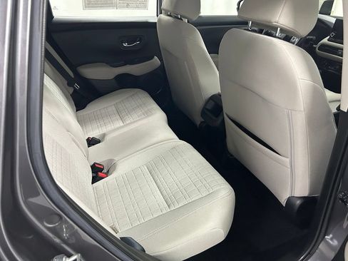 Used 2024 Honda HR-V LX image 14