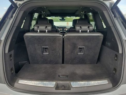 Certified 2024 Cadillac XT6 Premium Luxury w/ Technology Package FWD image 10