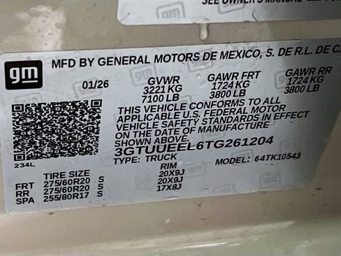 New 2026 GMC Sierra 1500 AT4 w/ Technology Package image 24