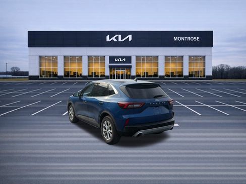 Used 2023 Ford Escape Active w/ Tech Pack #2 FWD image 7