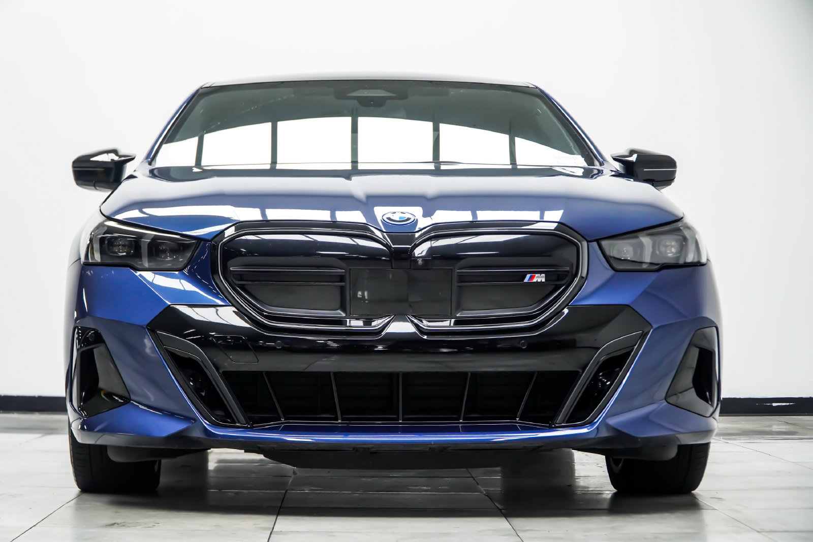 Used 2024 BMW i5 M60 w/ Premium Package AWD/4WD image 7