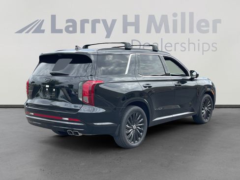 Used 2025 Hyundai Palisade Calligraphy AWD/4WD image 5