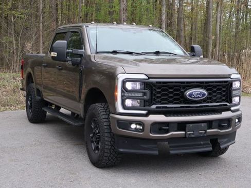 Used 2023 Ford F250 XL w/ STX Appearance Package AWD/4WD image 8