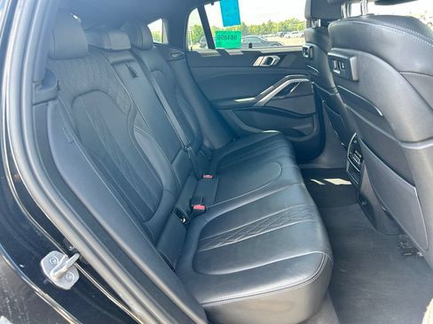 Used 2022 BMW X6 M50i w/ Premium Enhanced Package AWD/4WD image 15