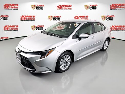 Certified 2026 Toyota Corolla LE w/ LE Premium Package image 13