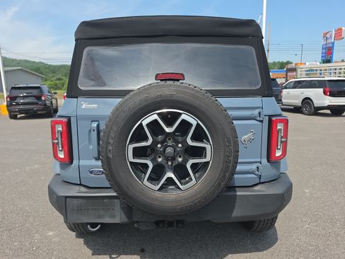 Used 2023 Ford Bronco Outer Banks AWD/4WD image 4