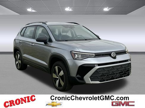 Used 2025 Volkswagen Taos S AWD/4WD image 1