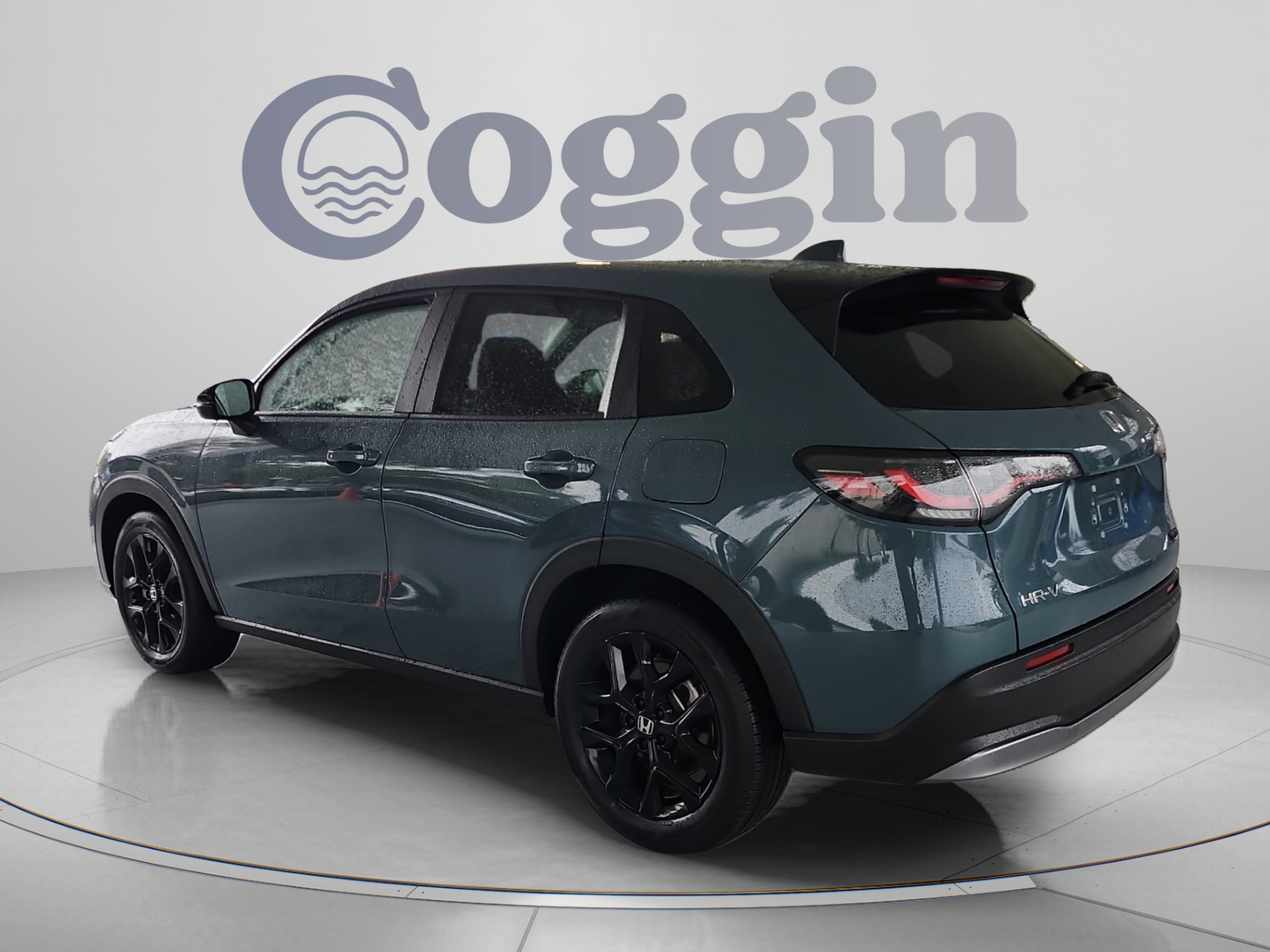 Used 2024 Honda HR-V Sport image 3
