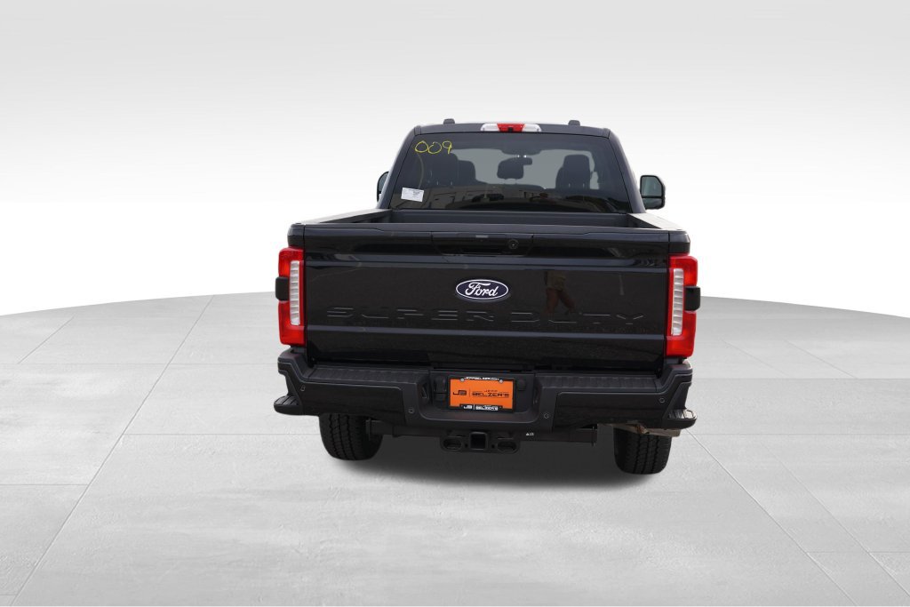 New 2027 Ford F350 Lariat w/ Black Appearance Package AWD/4WD image 4