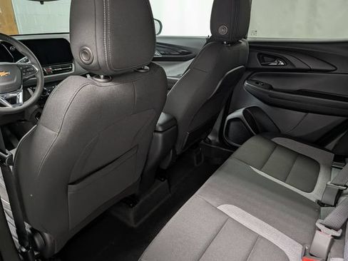 New 2026 Chevrolet TrailBlazer LT w/ LT Cold Weather Package FWD image 13