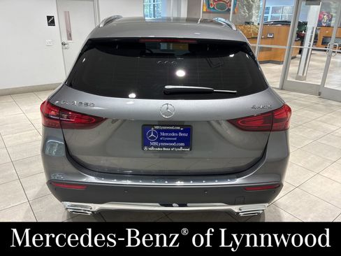 Used 2026 Mercedes-Benz GLA 250 4MATIC image 5