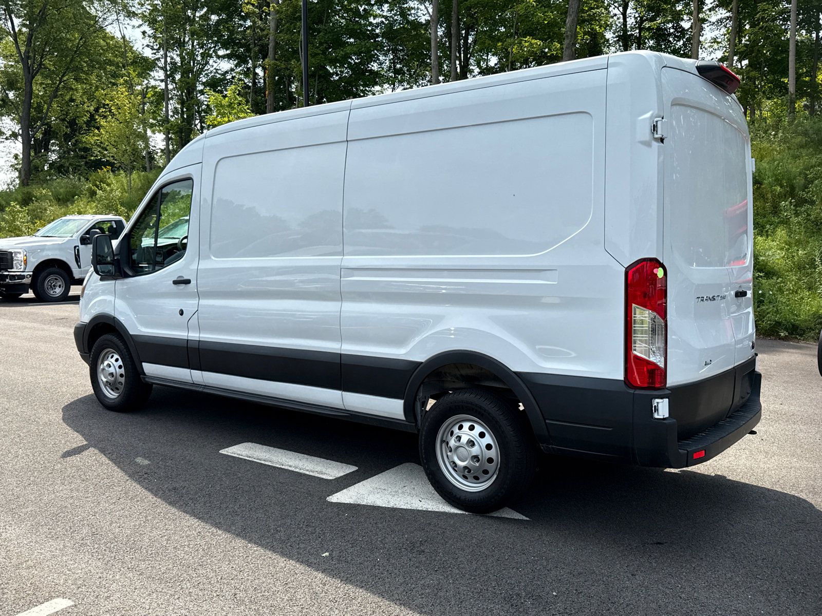 Used 2023 Ford Transit 250 Medium Roof AWD image 6