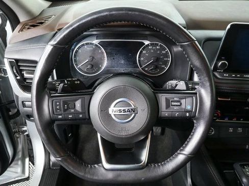 Used 2021 Nissan Rogue SL image 8