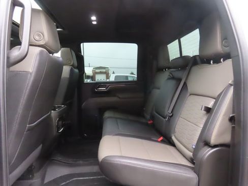 Used 2024 Chevrolet Silverado 2500 ZR2 w/ Technology Package AWD/4WD image 24