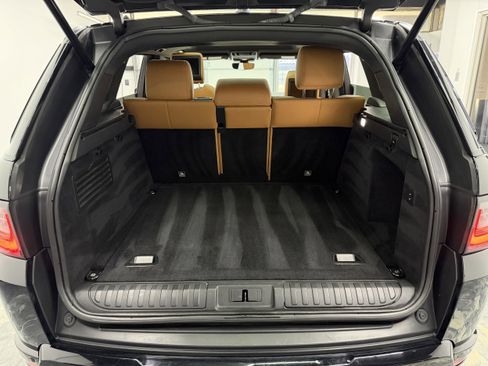 Used 2019 Land Rover Range Rover Sport Supercharged image 11