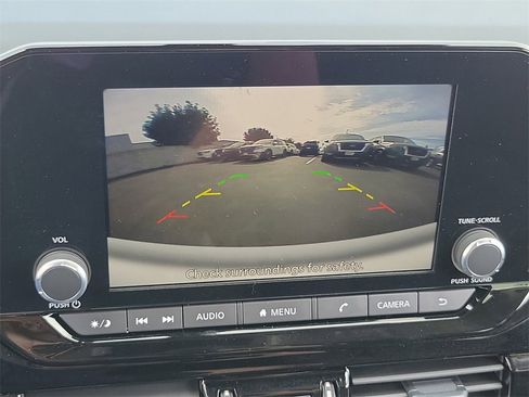 New 2025 Nissan Pathfinder SV w/ Black Appearance Package image 8